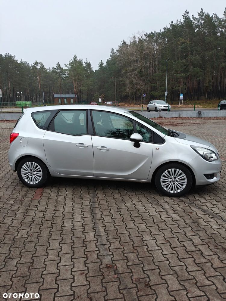 Opel Meriva 1.4 T Enjoy S&S - 4
