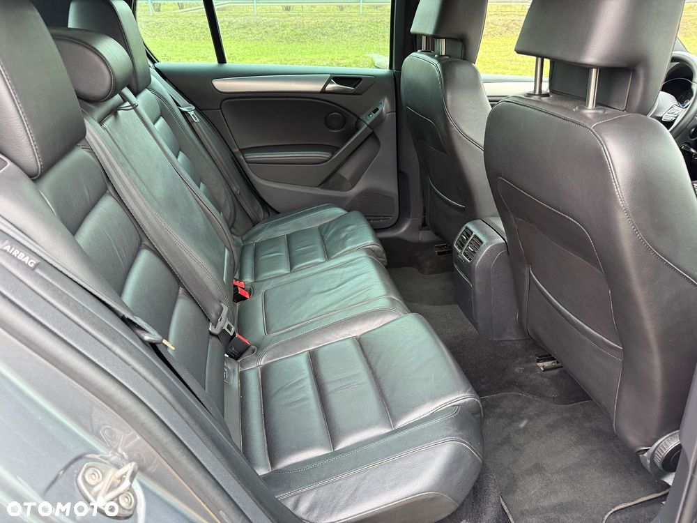 Volkswagen Golf 2.0 TSI 4Mot R - 28