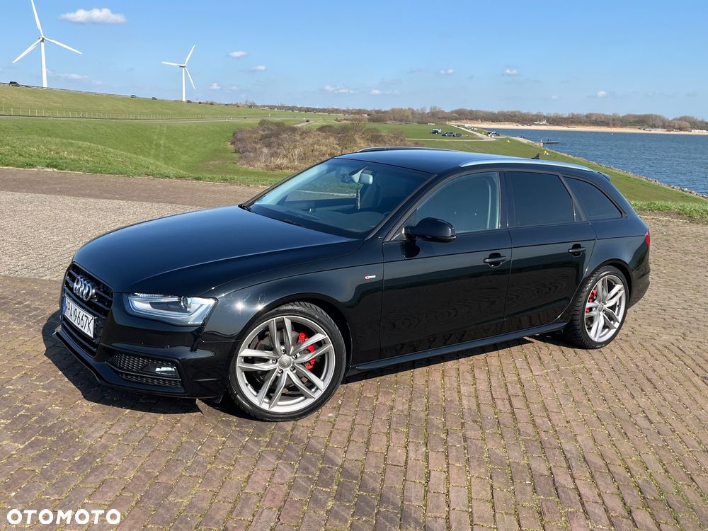 Audi A4 Avant 2.0 TDI DPF quattro S tronic S line Sportpaket - 2