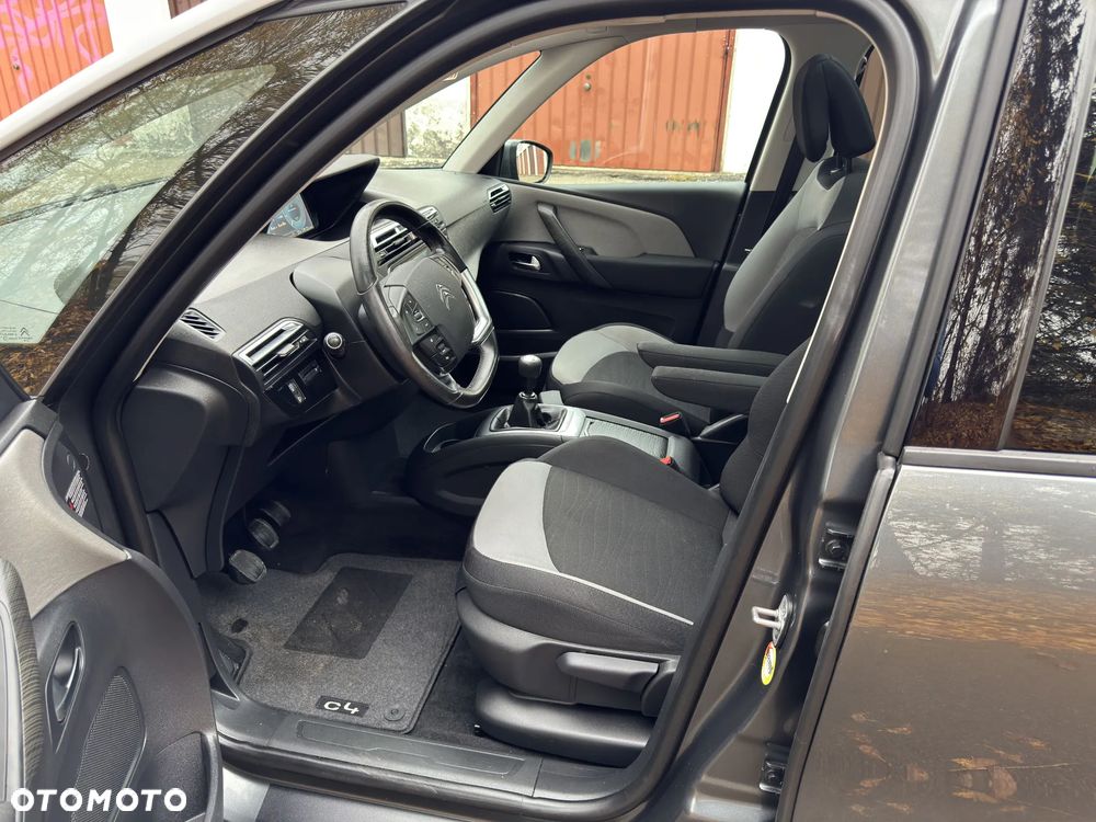 Citroën C4 Picasso PureTech 130 Stop&Start Exclusive - 4