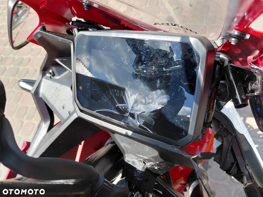 Honda CBR - 11