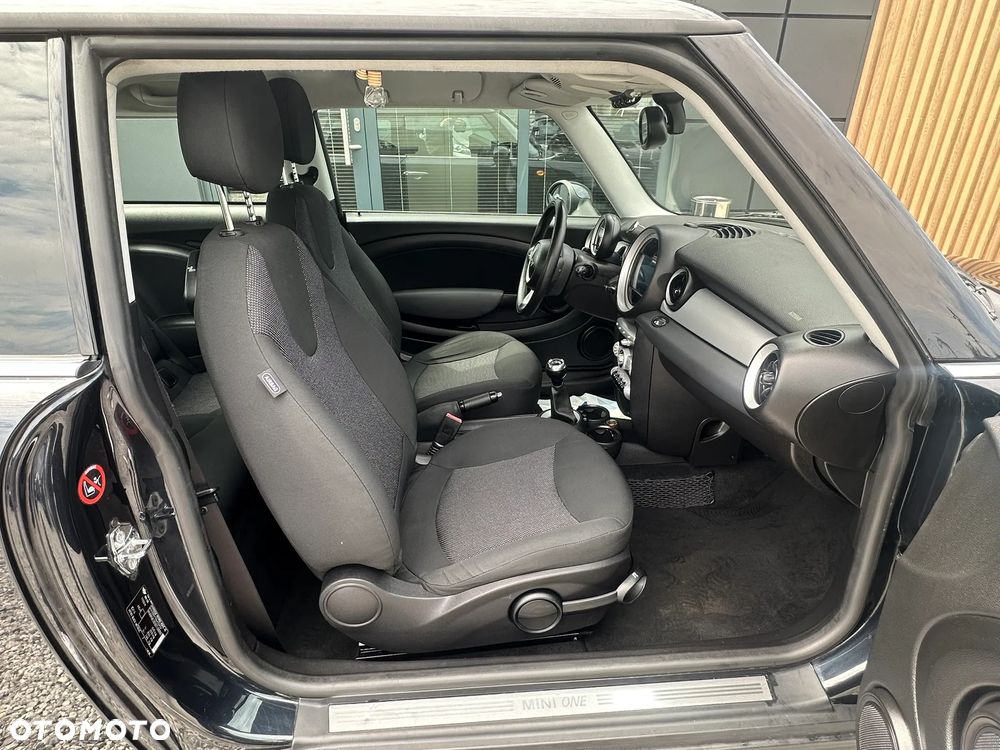 MINI ONE Standard - 31