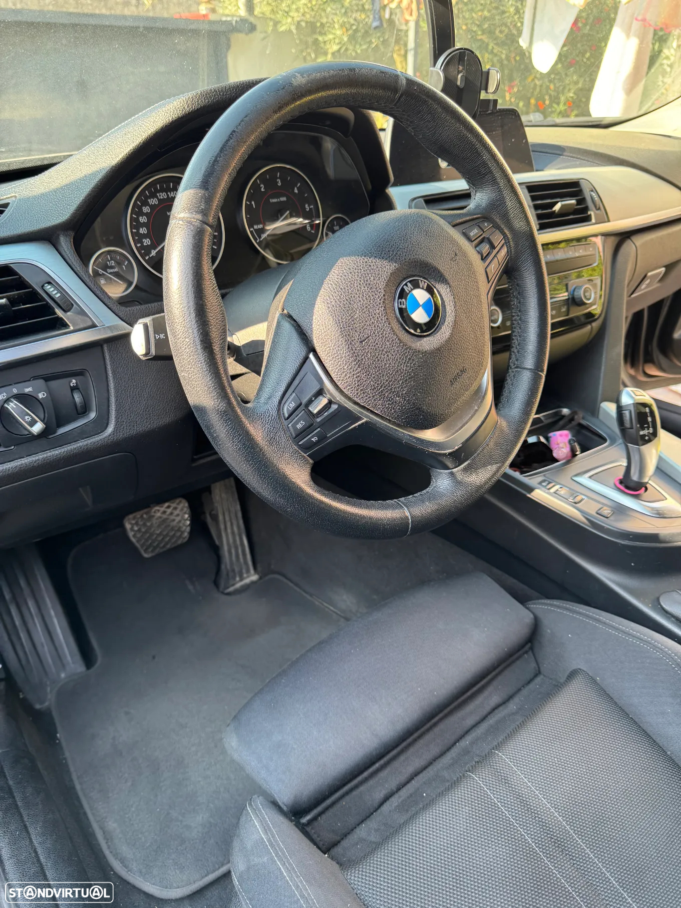 BMW 318 d Touring Auto - 5