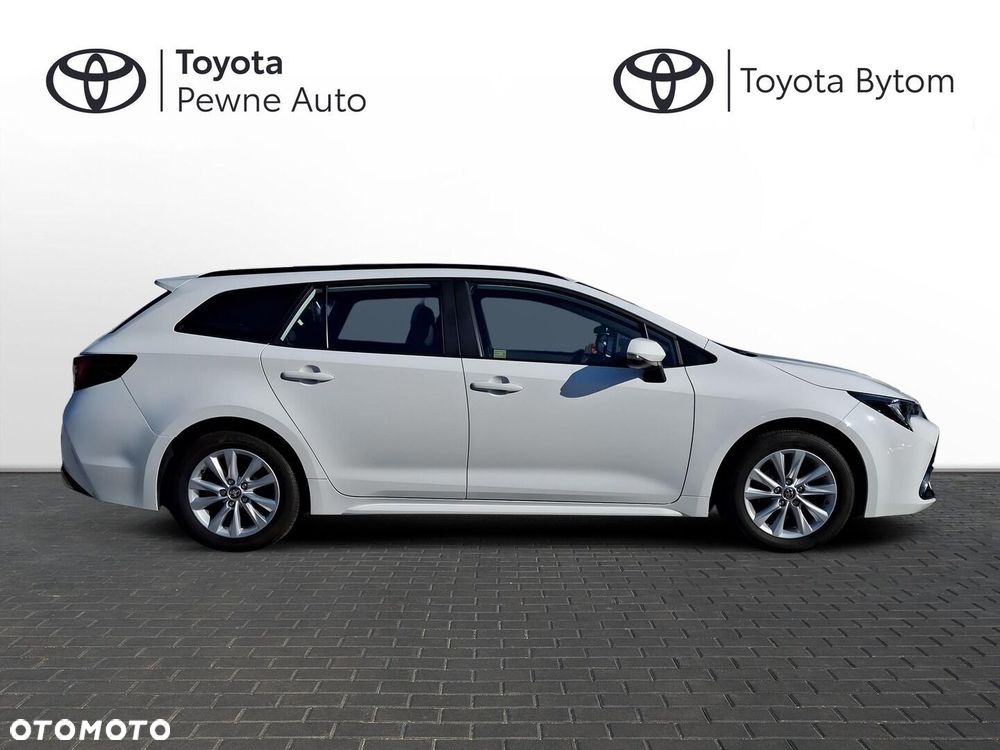 Toyota Corolla 1.8 Hybrid Comfort - 17