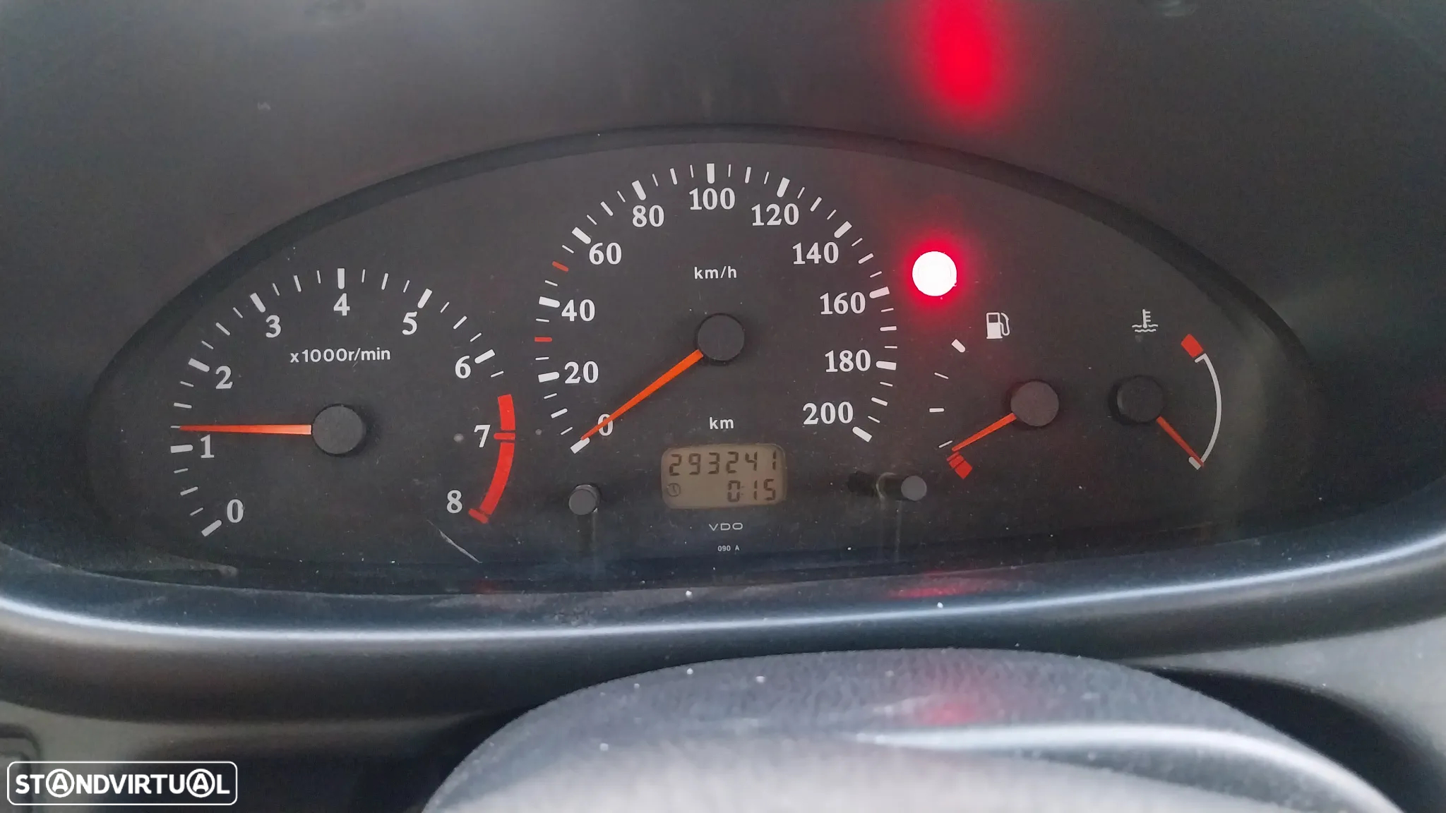 Nissan Micra 1.0 LX - 4