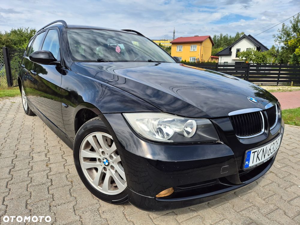 BMW Seria 3 318d - 1