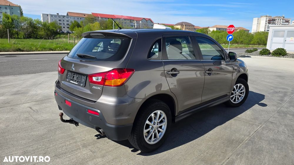 Mitsubishi ASX 1.8 DI-D 2WD Intro Edition - 2