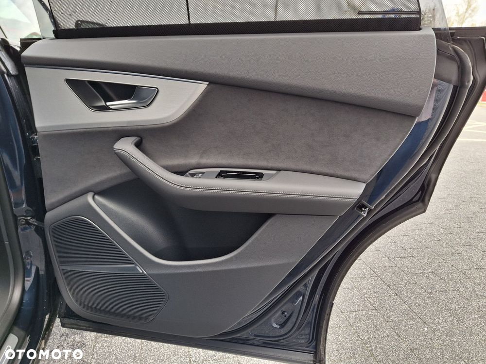 Audi Q8 - 17