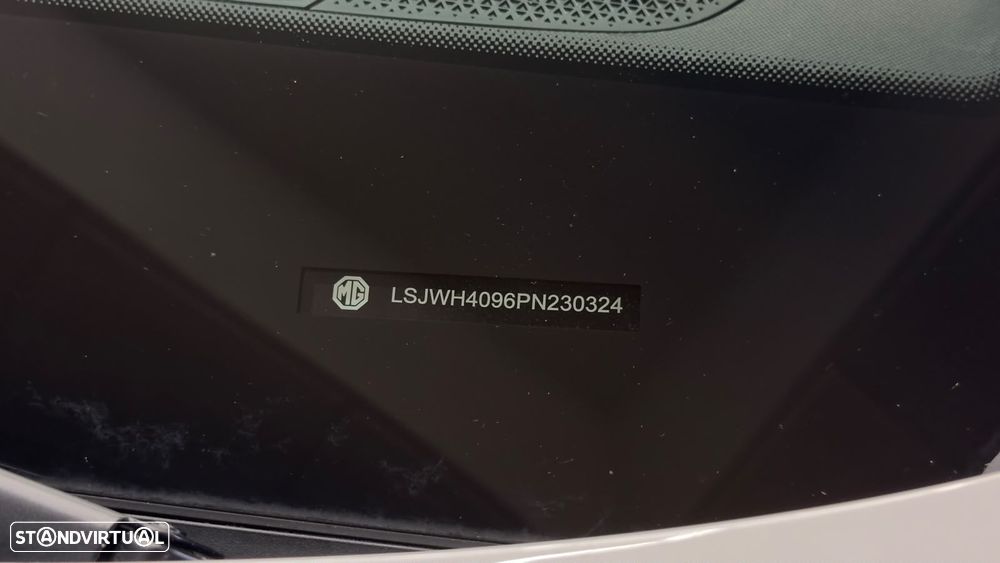 MG MG4 4 Luxury 64 kWh - 52