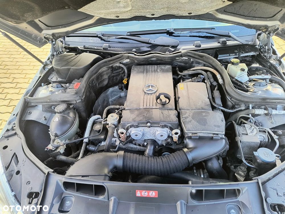 Mercedes-Benz Klasa C 180 T Kompressor Automatik BlueEFFICIENCY Avantgarde - 18