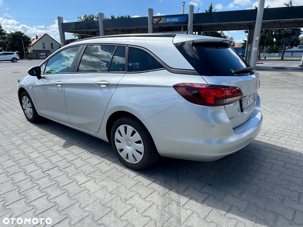 Opel Astra 1.6 D (CDTI) Start/Stop Business - 4