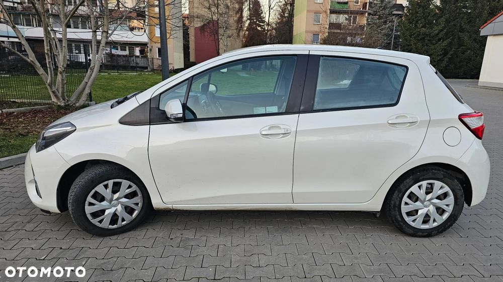 Toyota Yaris - 9