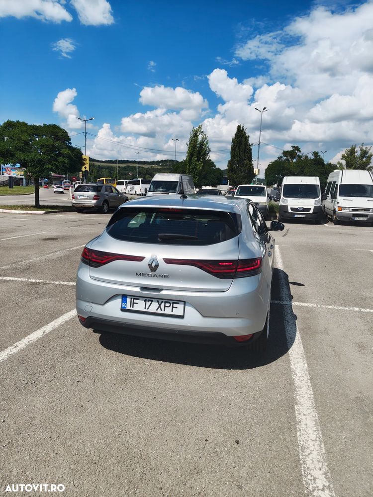 Renault Megane - 7