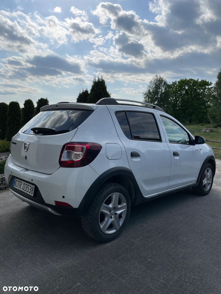 Dacia Sandero - 6