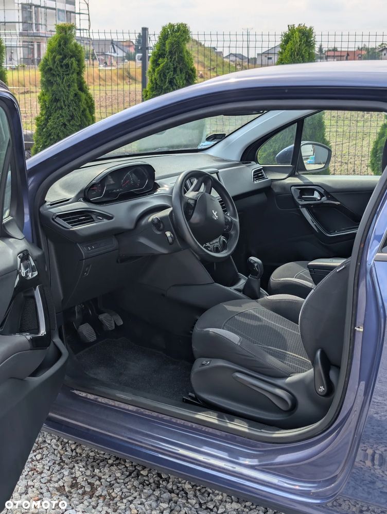 Peugeot 208 82 VTI Active - 11