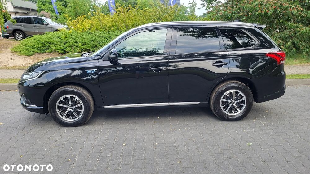 Mitsubishi Outlander 2.0 4WD Top - 3