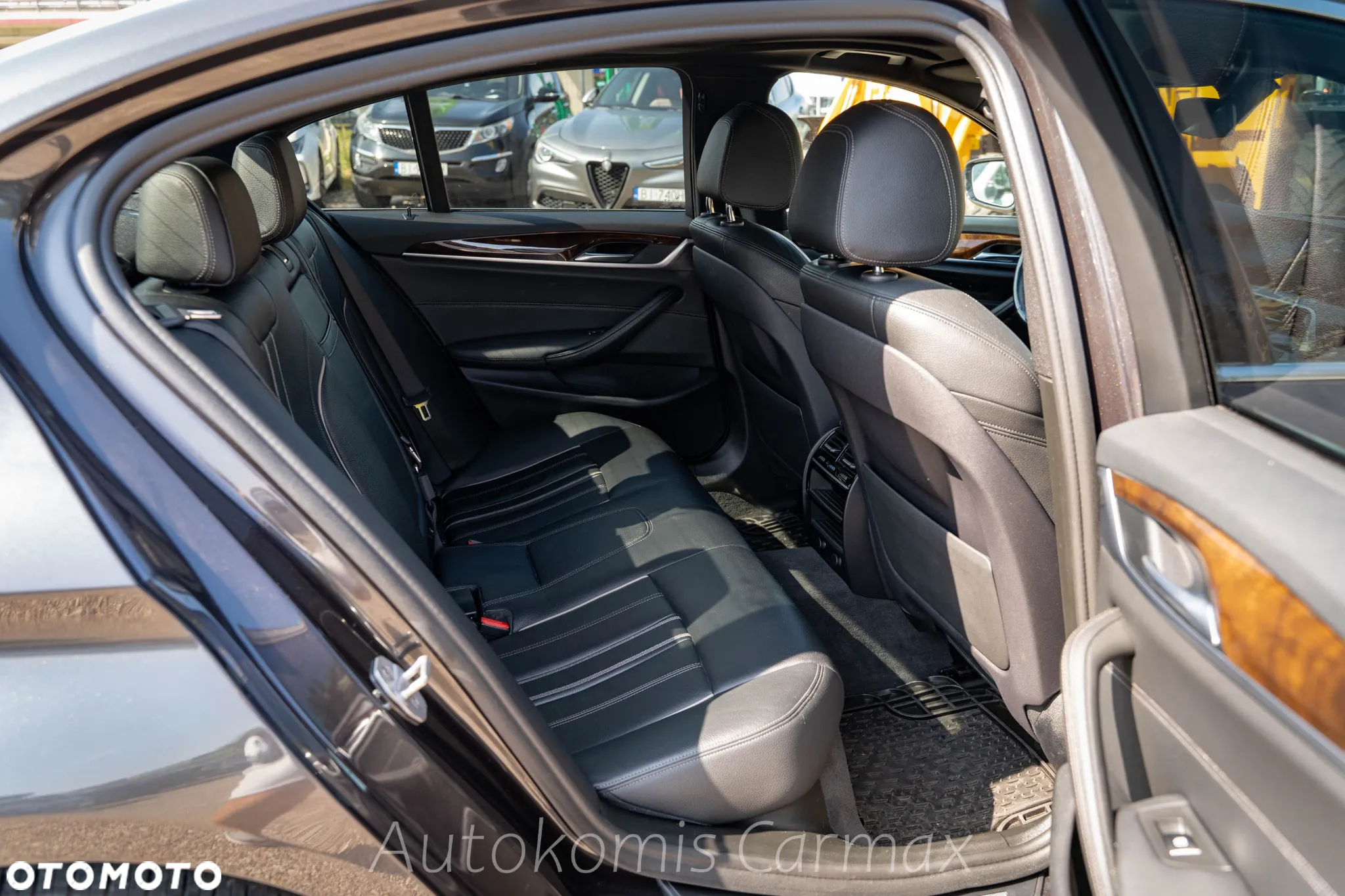 BMW Seria 5 540i xDrive - 22