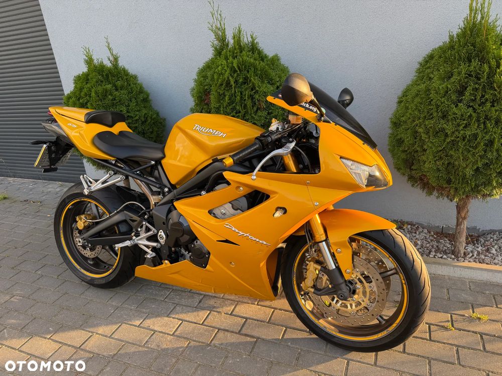 Triumph Daytona - 2