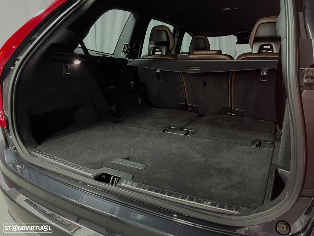 Volvo XC 90 2.0 T8 PHEV Inscription Expression AWD - 31