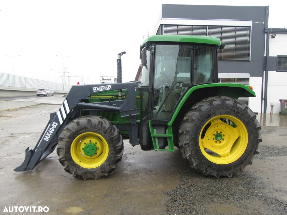 John Deere 6110 - 9