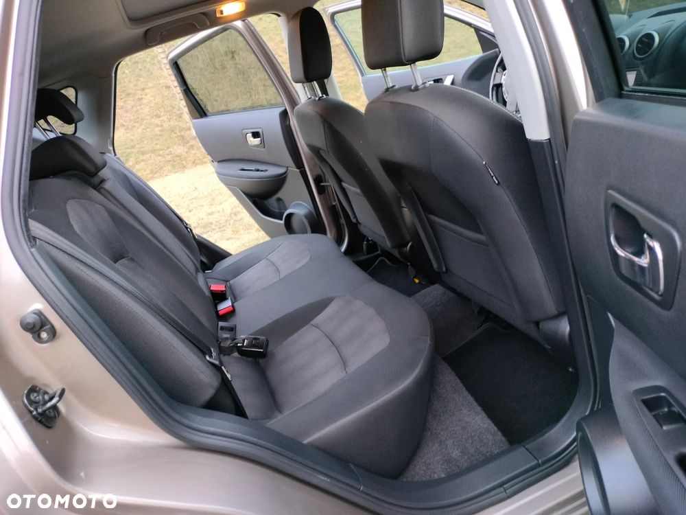 Nissan Qashqai 2.0 Acenta Pack - 21