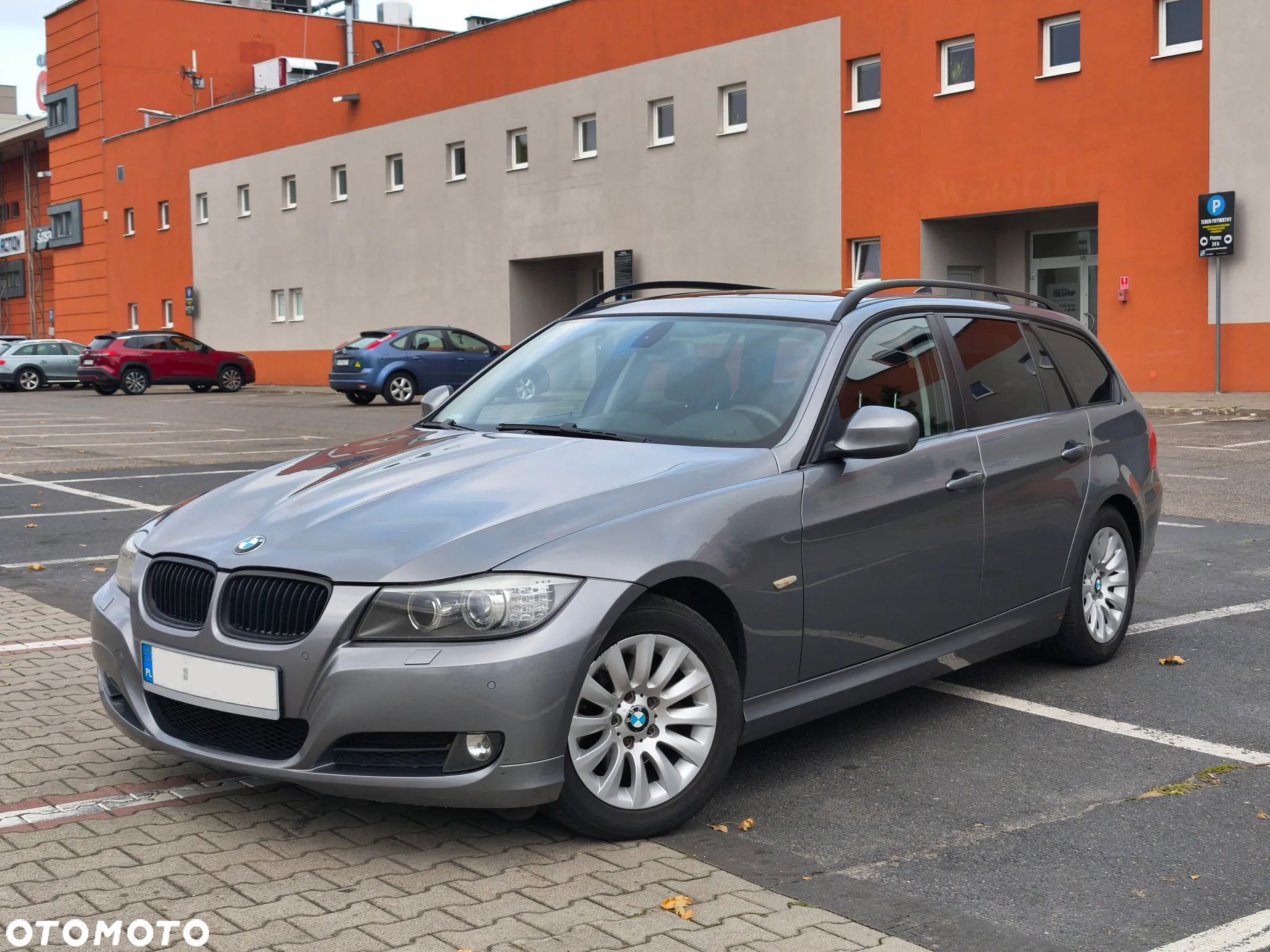 BMW Seria 3 320i - 1