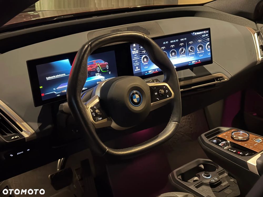 BMW iX xDrive40 76.6kWh - 11