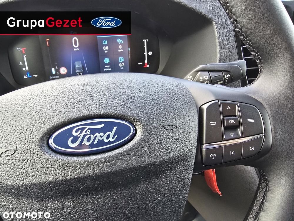 Ford Transit - 18