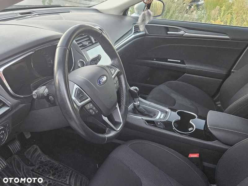 Ford Mondeo - 14
