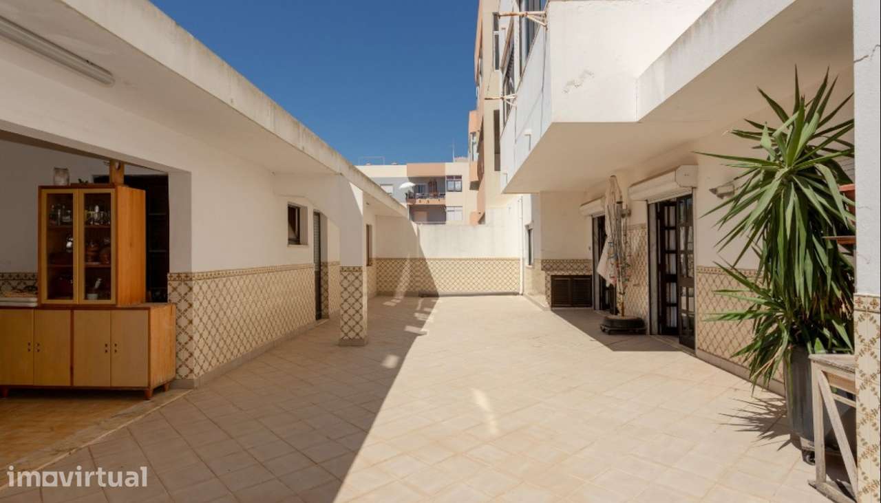 Apartamento T5 para venda em Portimão, Algarve - Grande imagem: 2/27