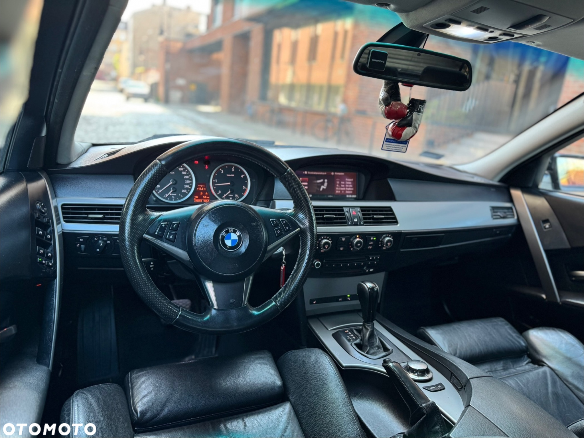 BMW Seria 5 - 26