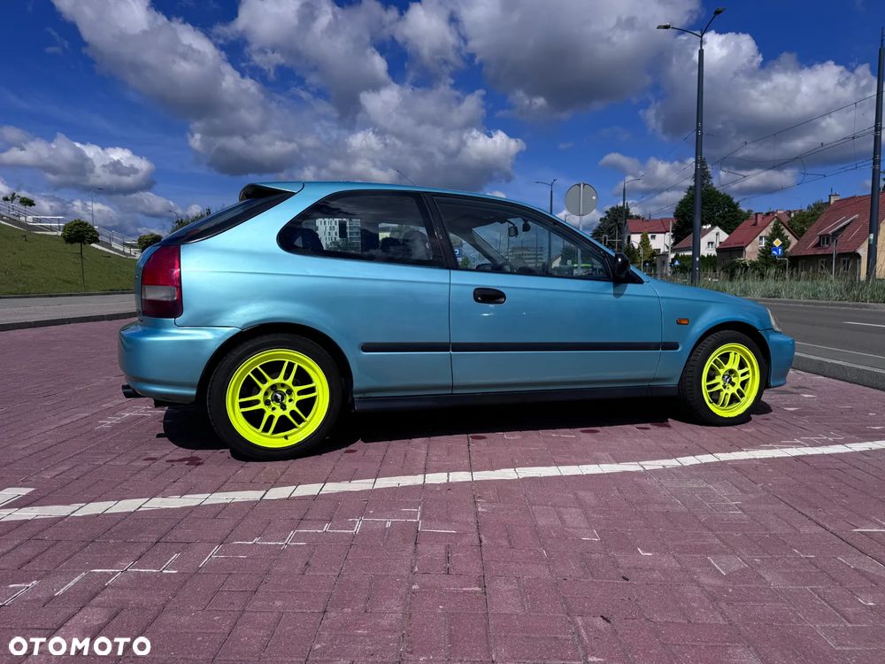 Honda Civic - 9