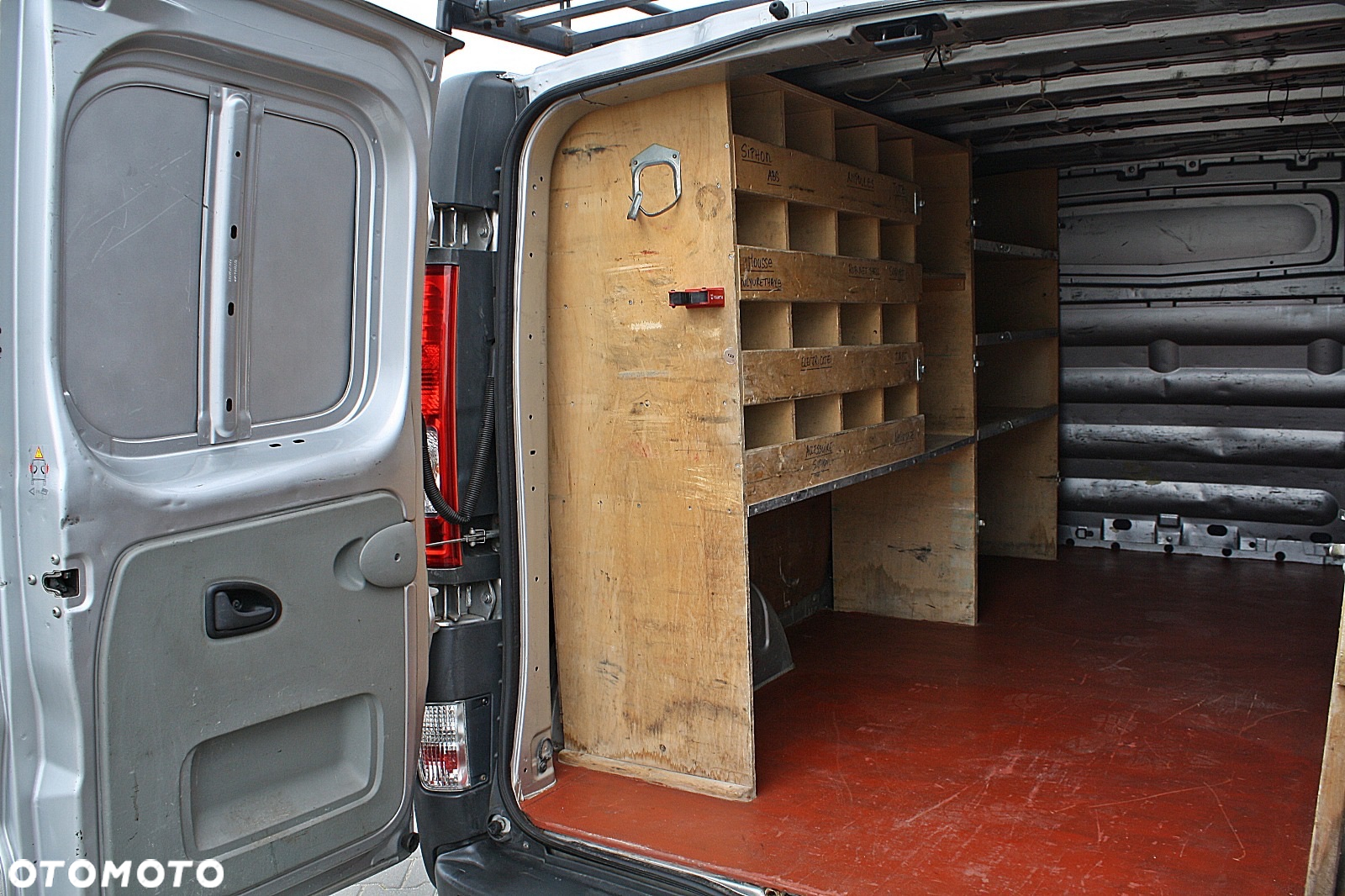 Renault Trafić - 12