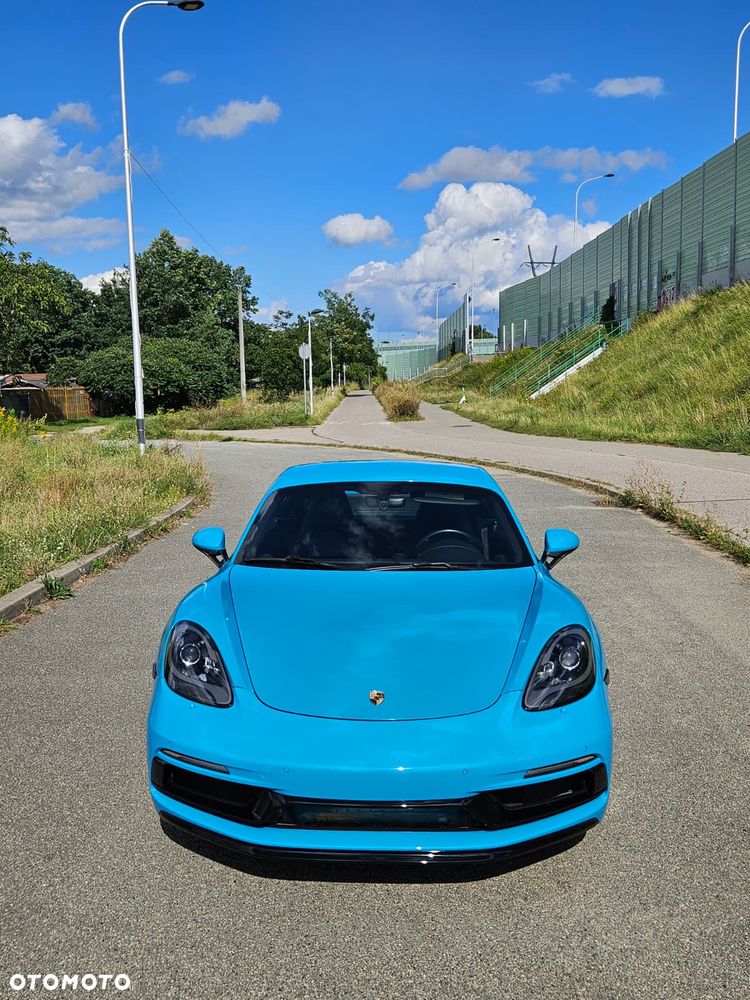 Porsche 718 Cayman - 2