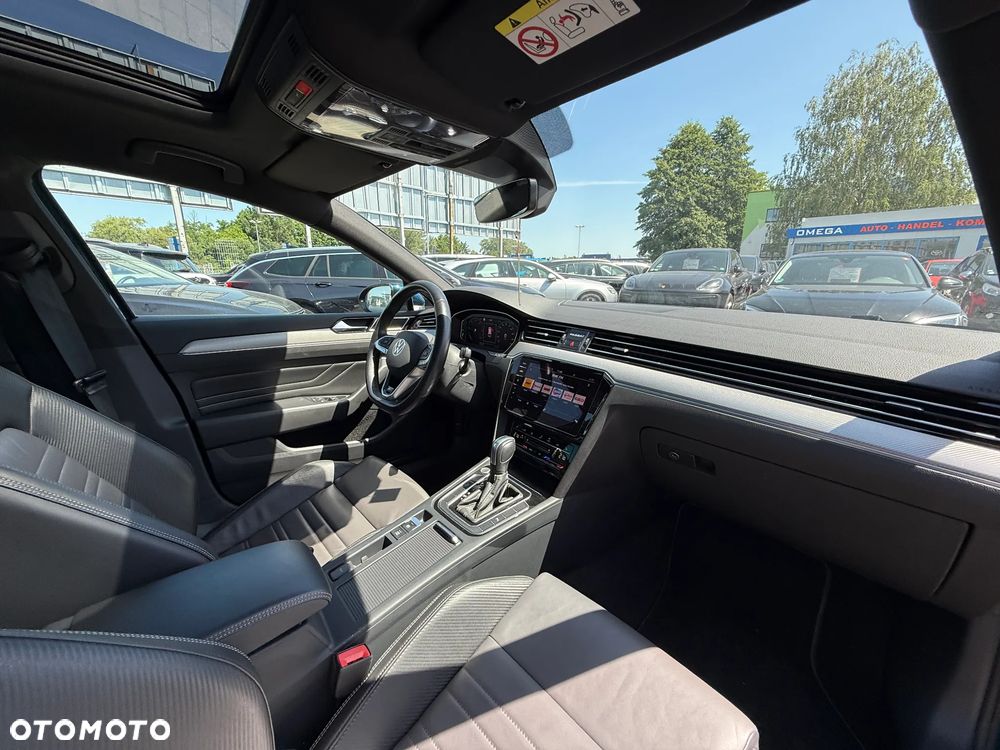 Volkswagen Passat 2.0 TDI SCR DSG 4Motion Business - 10