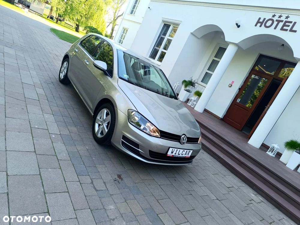 Volkswagen Golf 1.2 TSI BMT Trendline Perfectline - 15