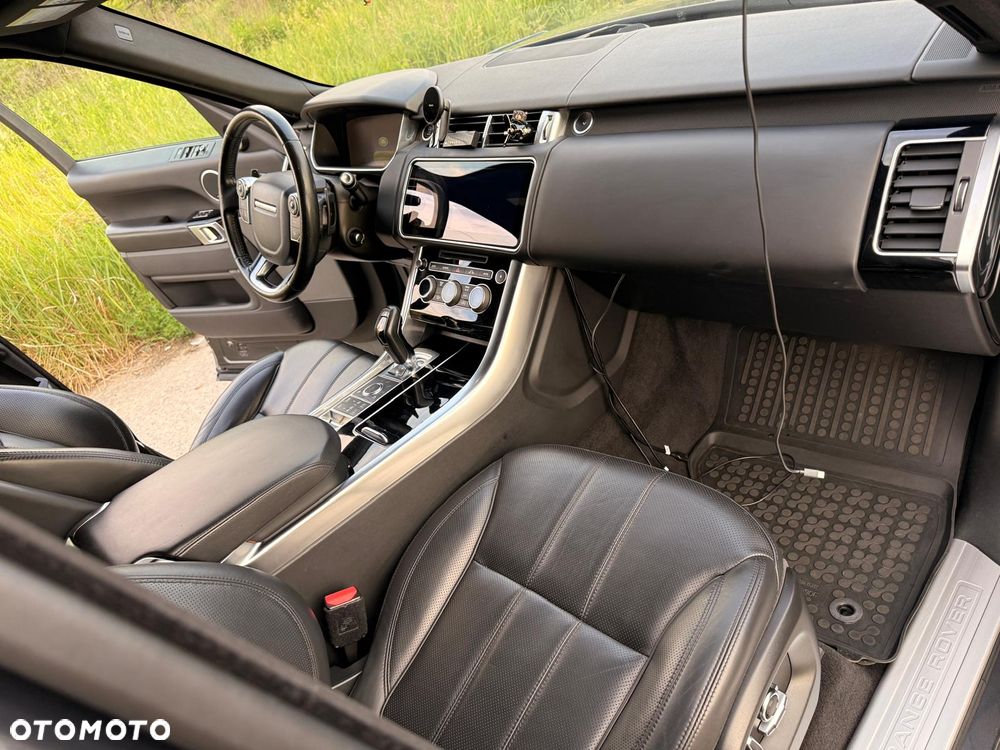 Land Rover Range Rover Sport - 30