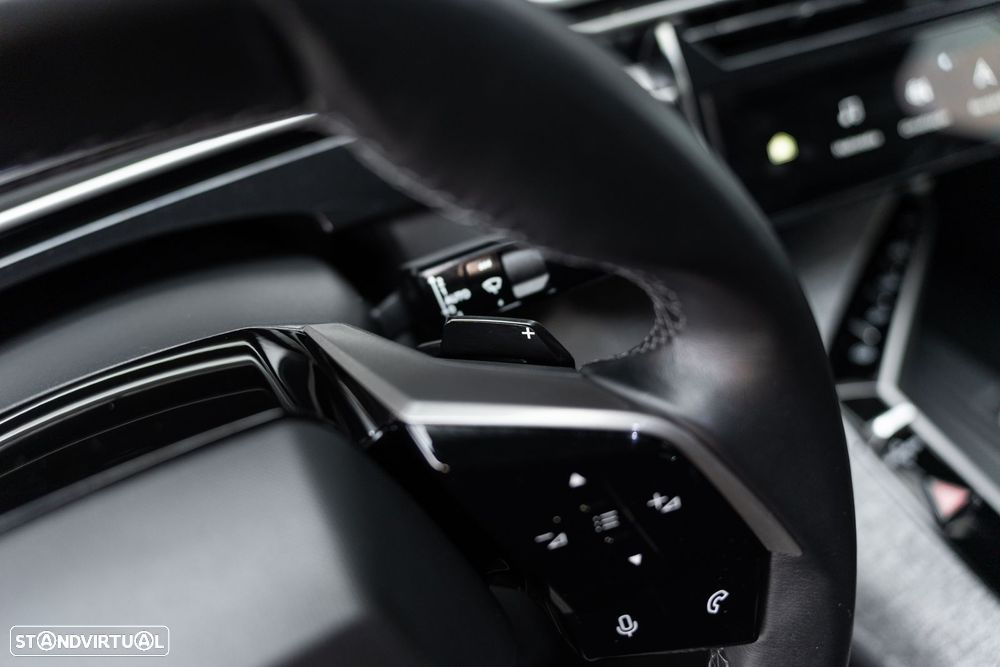 Peugeot 3008 1.2 Hybrid Allure e-DCS6 - 29