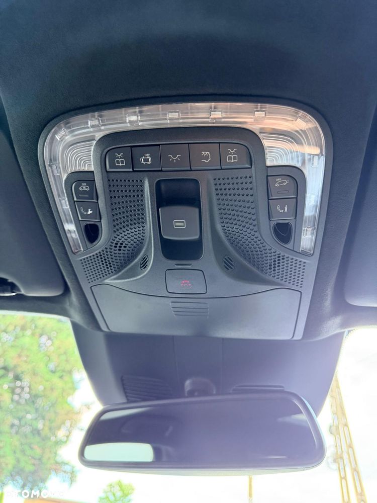 Mercedes-Benz Klasa V 300 d 4-Matic Exclusive 9G-Tronic (d³ugi) - 36