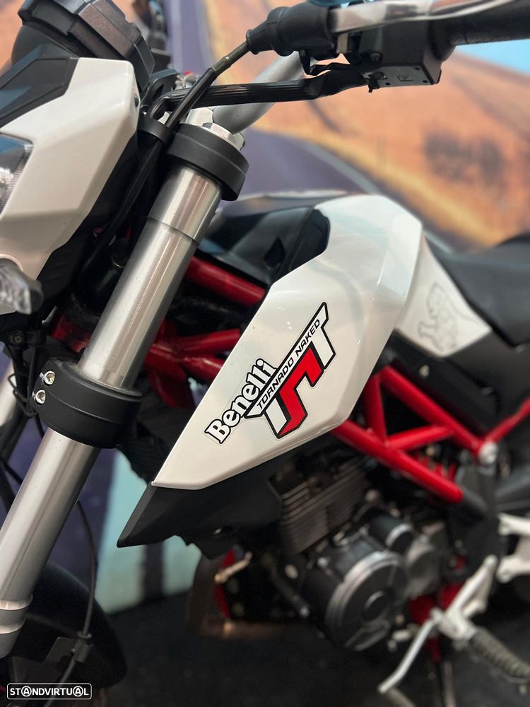 Benelli TNT Tornado 125 - 13