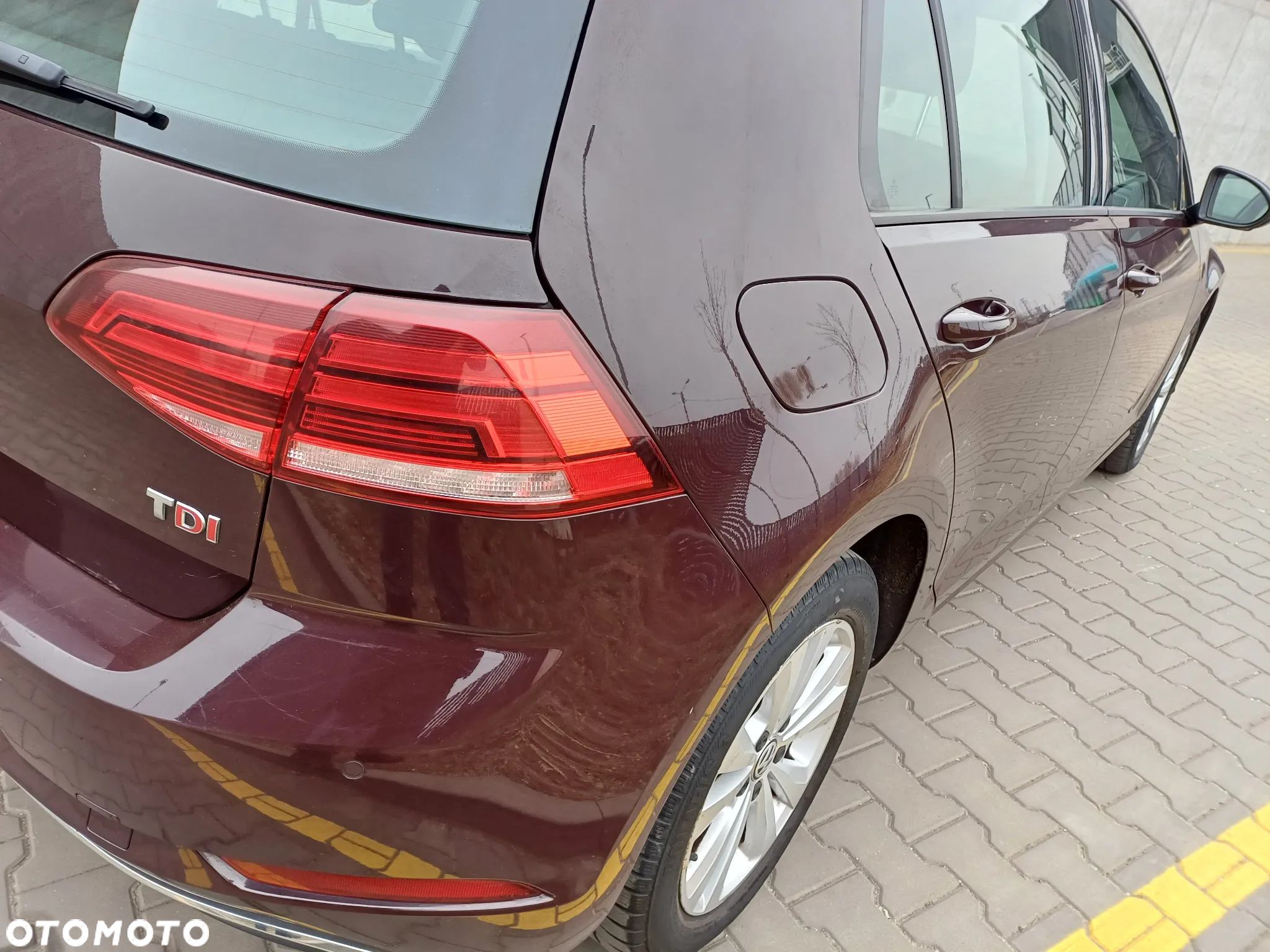 Volkswagen Golf VII 1.6 TDI BMT Comfortline - 18