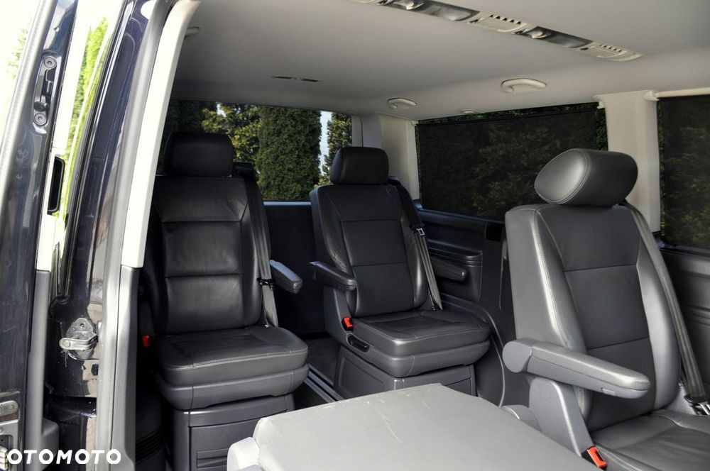 Volkswagen Multivan - 23