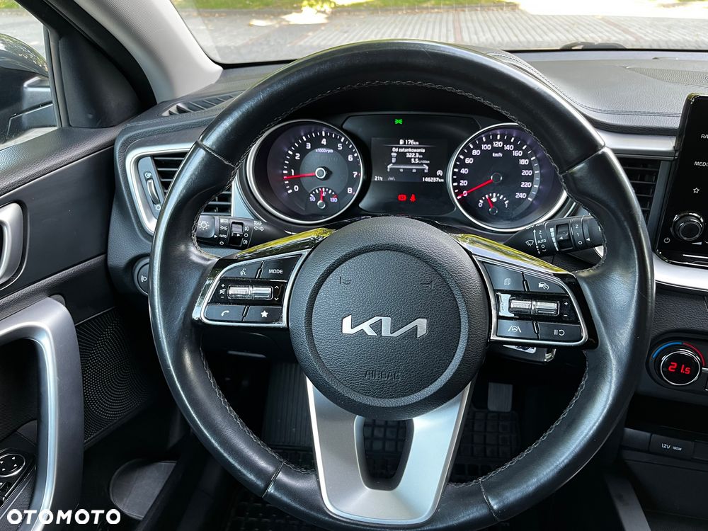 Kia Ceed 1.5 T-GDI M - 20