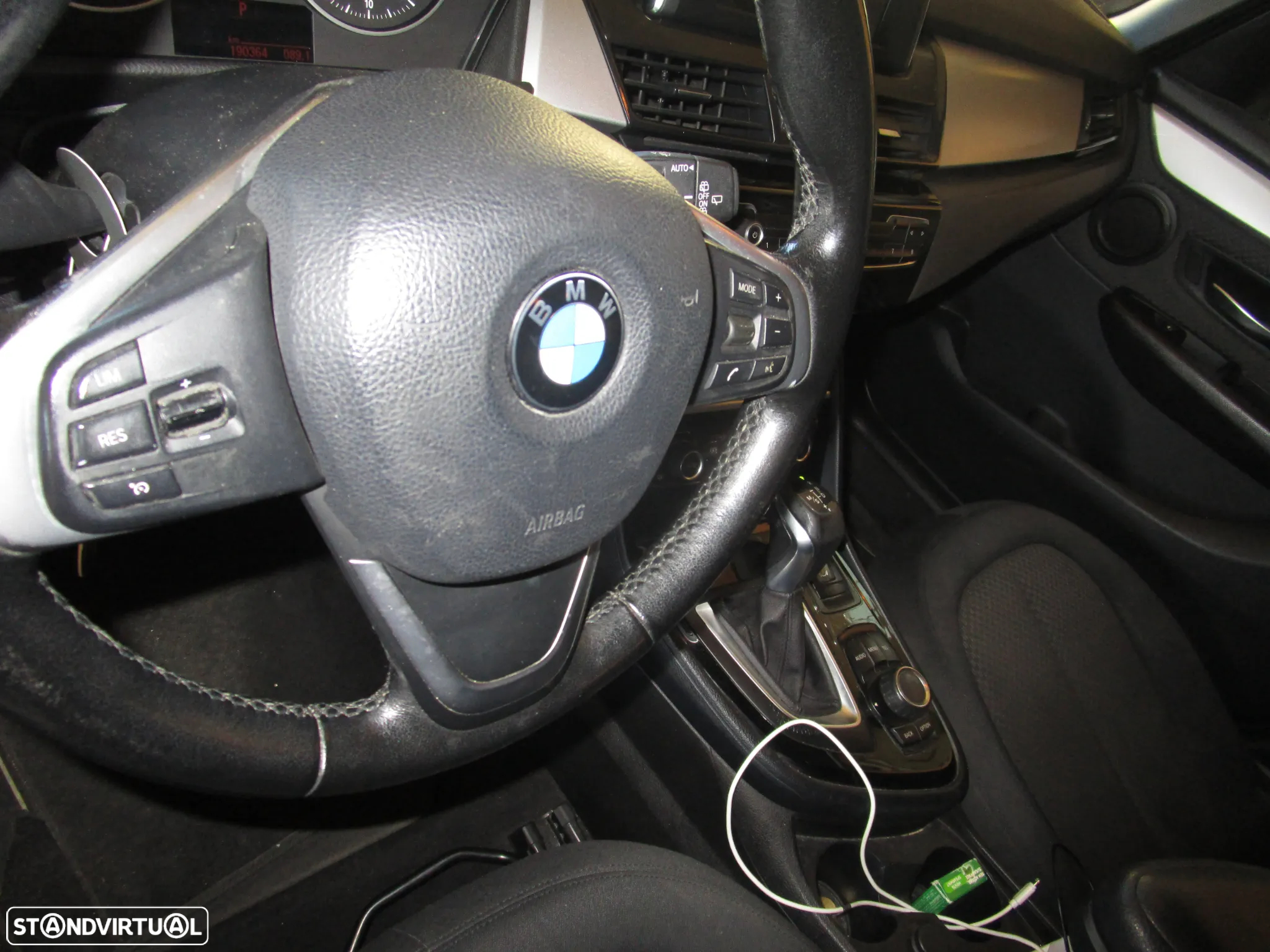 BMW 216 Active Tourer d Line Luxury Auto - 13