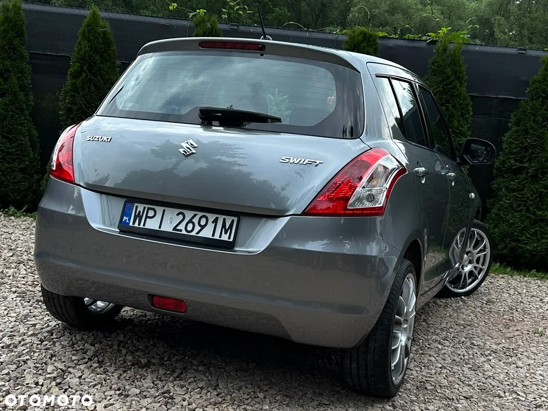 Suzuki Swift 1.2 Premium - 10