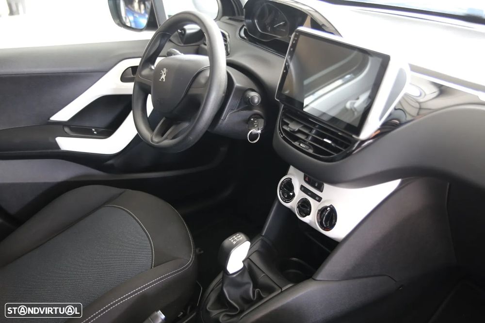 Peugeot 208 1.2 PureTech Style - 16