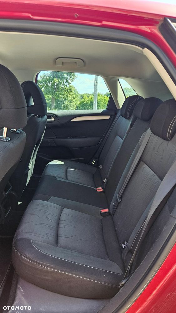 Citroën C4 1.6 HDi SX - 18