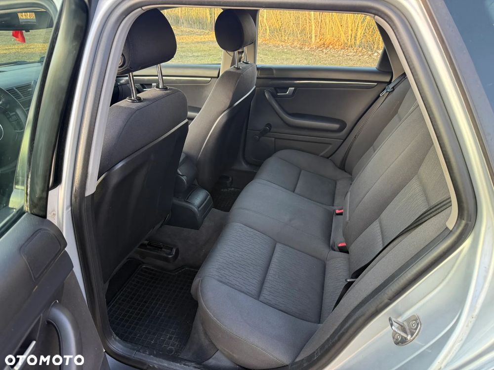 Audi A4 Avant - 14