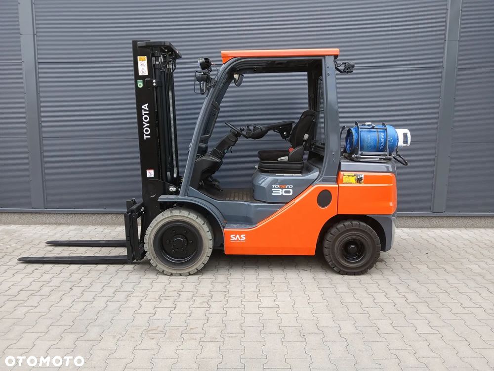 Toyota 02-8FGF30 - 9
