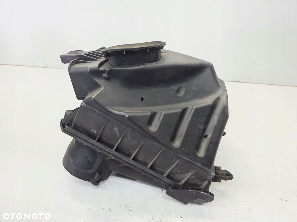 OBUDOWA FILTRA POWIETRZA AUDI A4 B7 2.7 3.0 TDI 059133835G - 5
